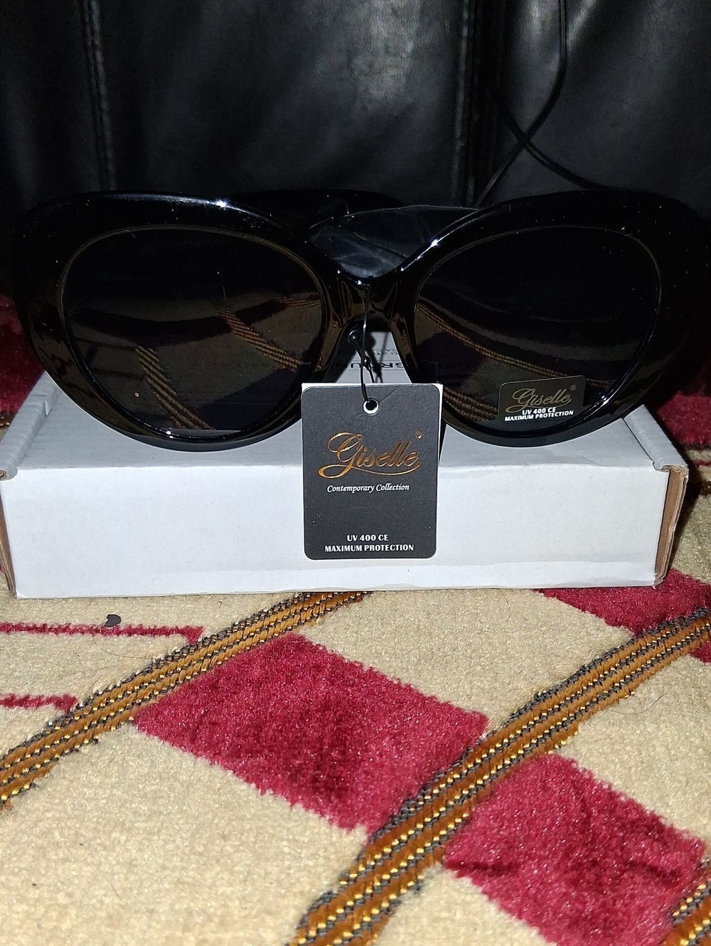 Giselle Black Cat-Eye Women's Sunglasses